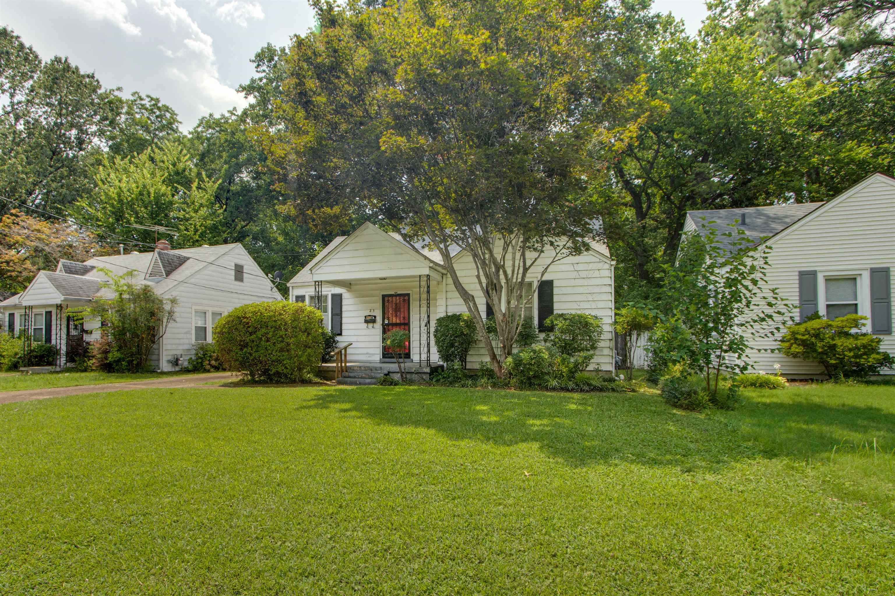 23 South Fenwick Road Memphis, TN 38111 - Photo 2 of 25