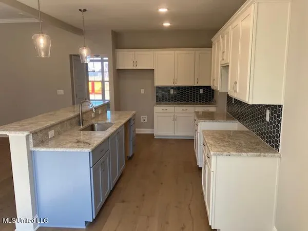 $434,900 | 1721 Baisley Drive, Nesbit, MS 38651