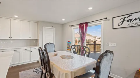 $480,000 | 3813 Southwest Maryville Place, Lee's Summit, MO 64082