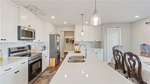 $480,000 | 3813 Southwest Maryville Place, Lee's Summit, MO 64082