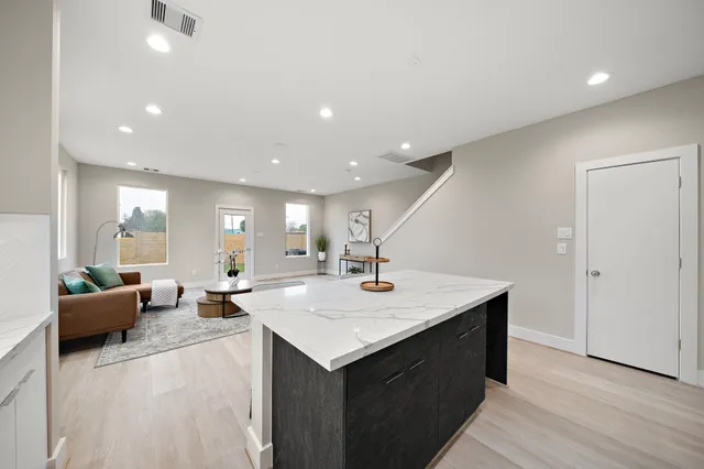 $2,199 | 8672 Easthaven Boulevard, Houston, TX 77075