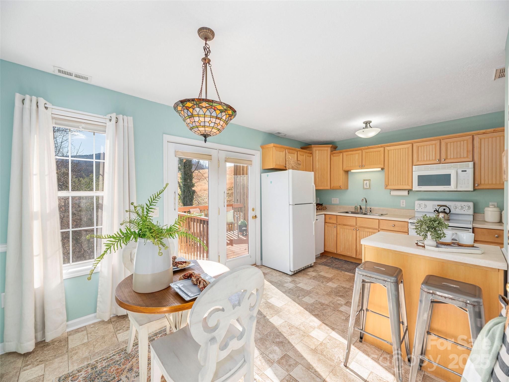 53 Vancott Court Clyde, NC 28721 - Photo 11 of 23