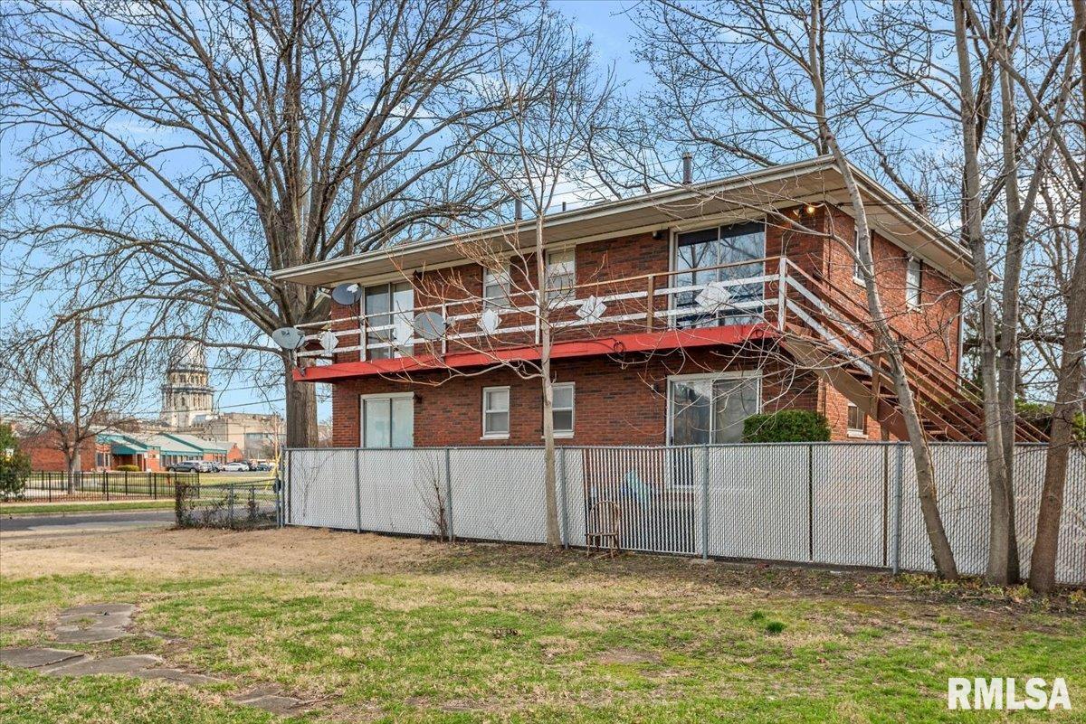 821 South Pasfield Street Springfield, IL 62704 - Photo 18 of 21