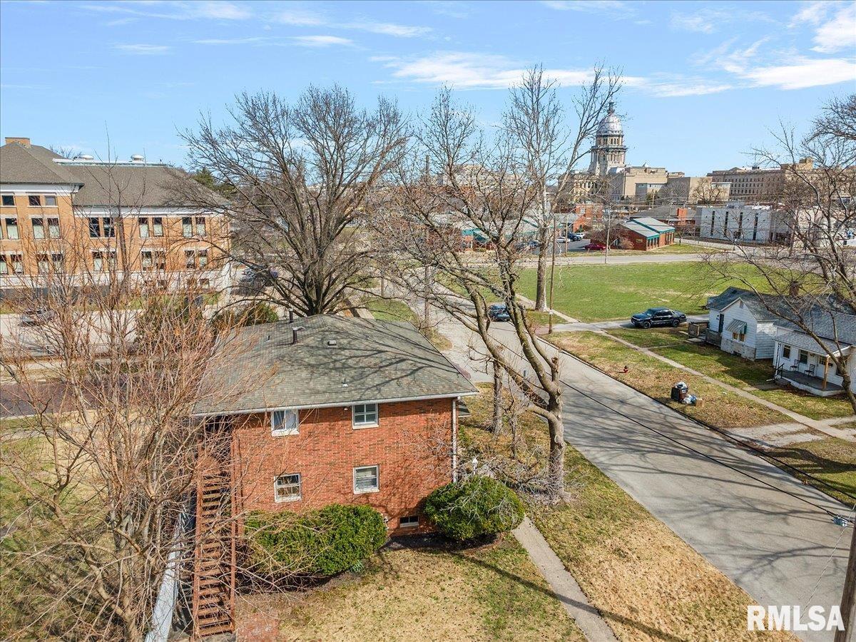 821 South Pasfield Street Springfield, IL 62704 - Photo 19 of 21