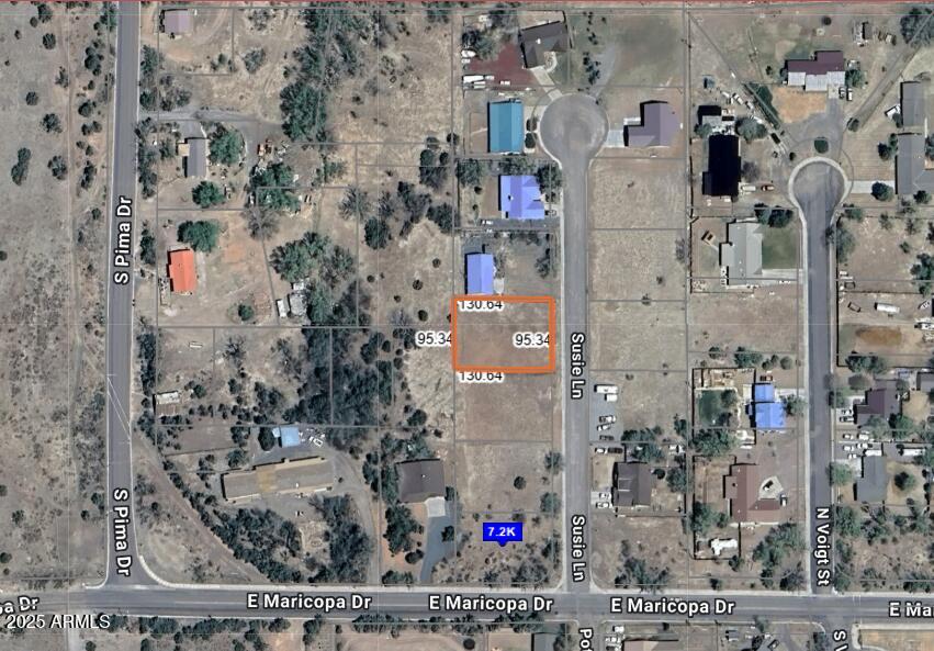 3 South Susie Lane, Unit 13 Springerville, AZ 85938 - Photo 2 of 4 a bathroom with mirror and shower