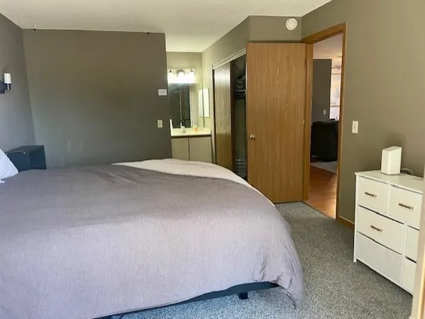 $175,000 | 4151 Boone Avenue North, Unit 202, New Hope, MN 55427