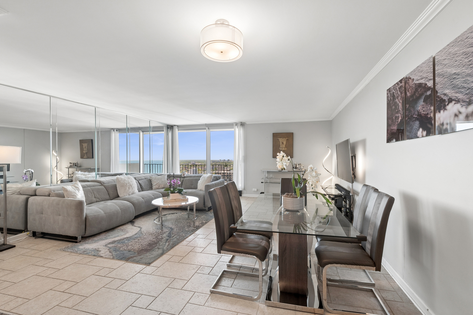 6033 North Sheridan Road, Unit 36F Chicago, IL 60660 - Photo 7 of 29