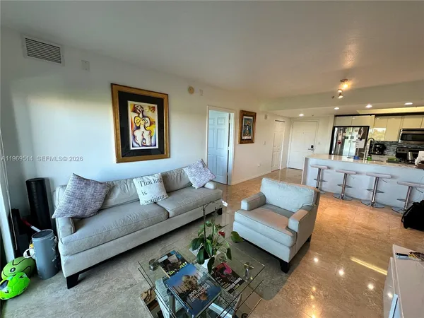 $3,400 | 3530 Southwest 22nd Street, Unit 607, Miami, FL 33145