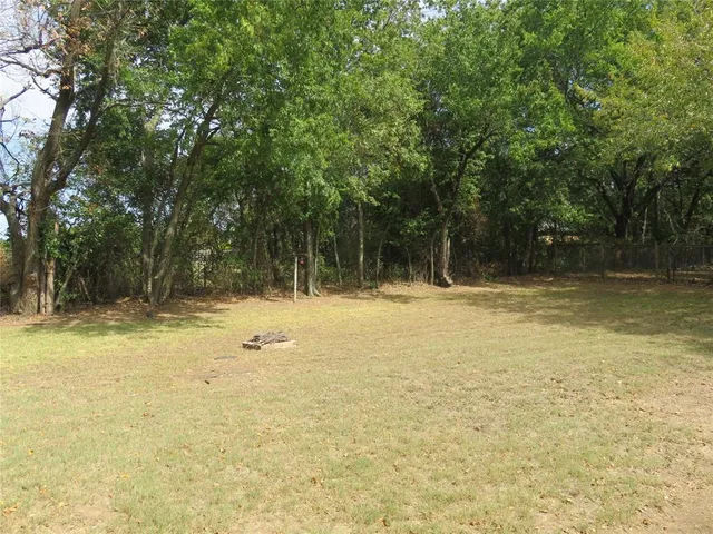 $1,450 | 604 Farm To Market 120, Pottsboro, TX 75076