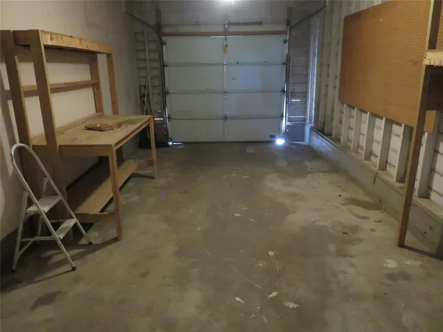 $1,450 | 604 Farm To Market 120, Pottsboro, TX 75076