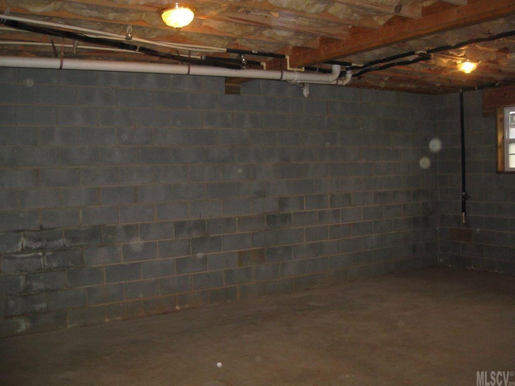 2224 Burris Road Conover, NC 28613 - Photo 23 of 24 Gallery Image 23