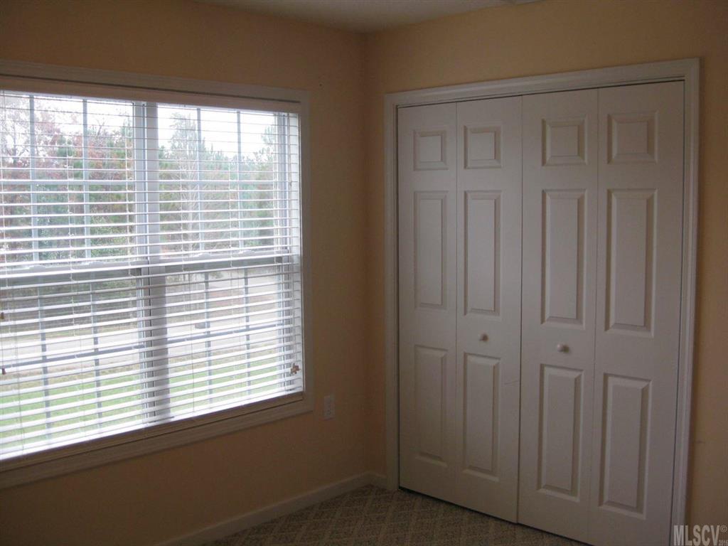 2224 Burris Road Conover, NC 28613 - Photo 5 of 24 Gallery Image 5