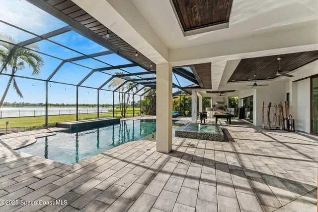 a picture of floor plan