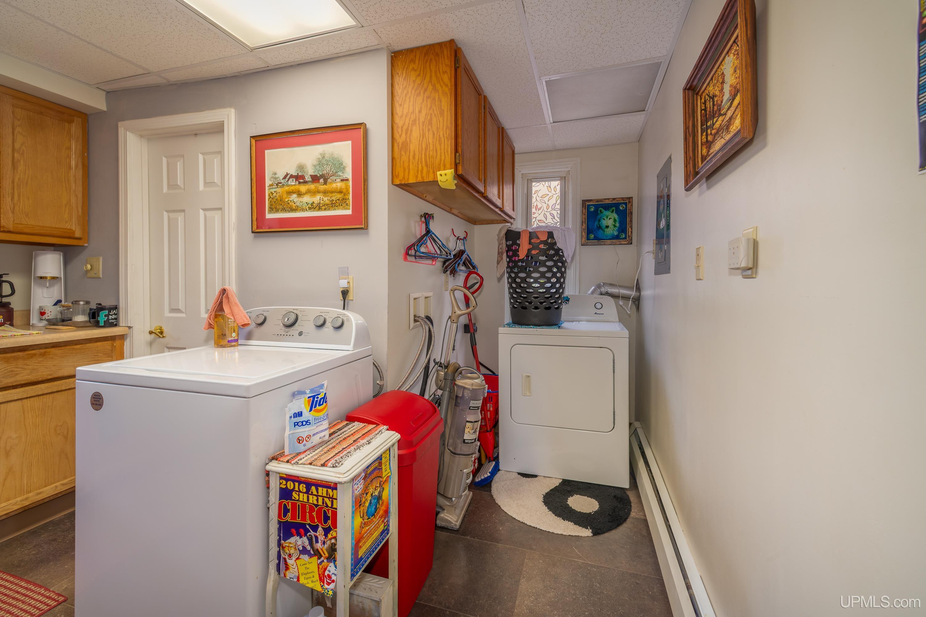 129 West Superior Street Ishpeming, MI 49849 - Photo 17 of 32