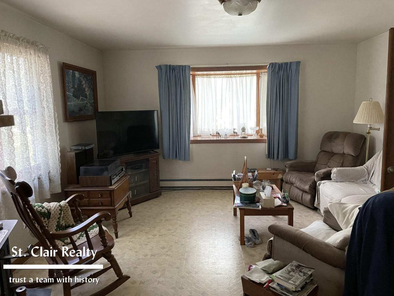 6831 Trumble Road St. Clair, MI 48079 - Photo 9 of 21 50087987-8.JPG