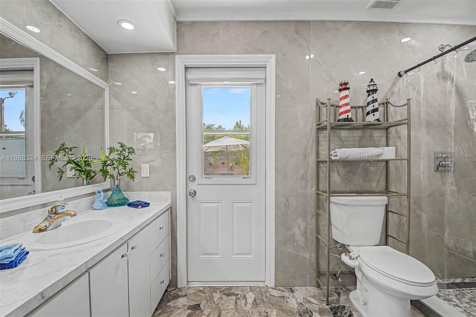 21040 Southwest 85th Pass Cutler Bay, FL 33189 - Photo 21 of 38