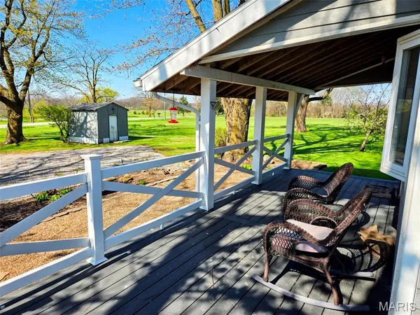 $575,000 | 55272 Buffalo Lane, New London, MO 63459
