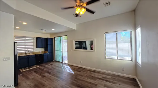 $2,010 | 3661 Turquoise Waters Avenue, North Las Vegas, NV 89081
