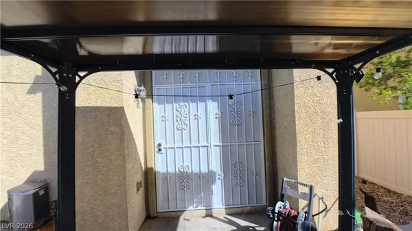 $2,010 | 3661 Turquoise Waters Avenue, North Las Vegas, NV 89081