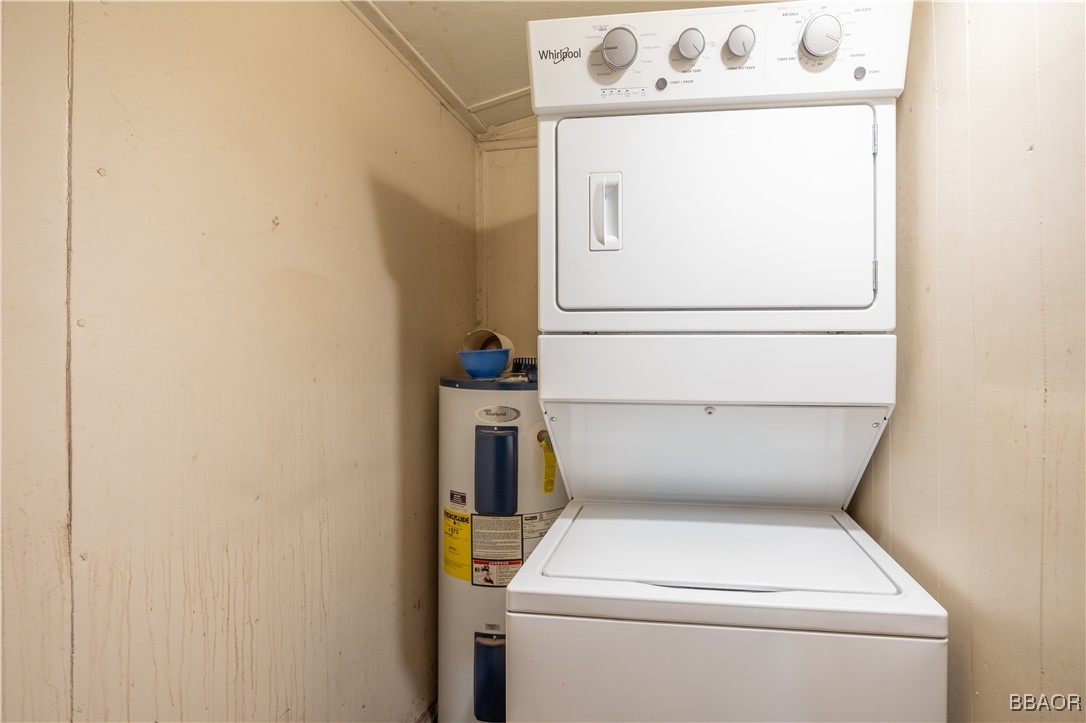 2163 5th Lane Big Bear City, CA 92314 - Photo 11 of 16