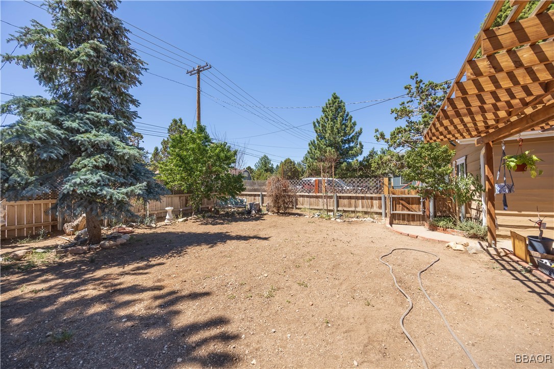 2163 5th Lane Big Bear City, CA 92314 - Photo 12 of 16