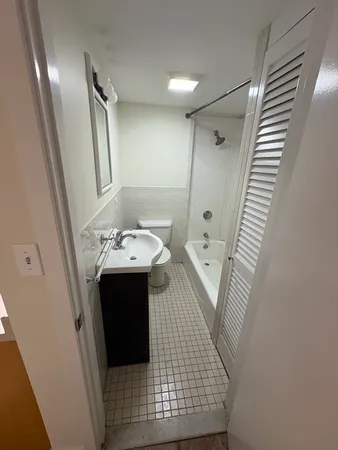 $3,600 | 3 Lewis Street, Unit 2, Boston, MA 02109