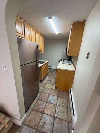 $3,600 | 3 Lewis Street, Unit 2, Boston, MA 02109