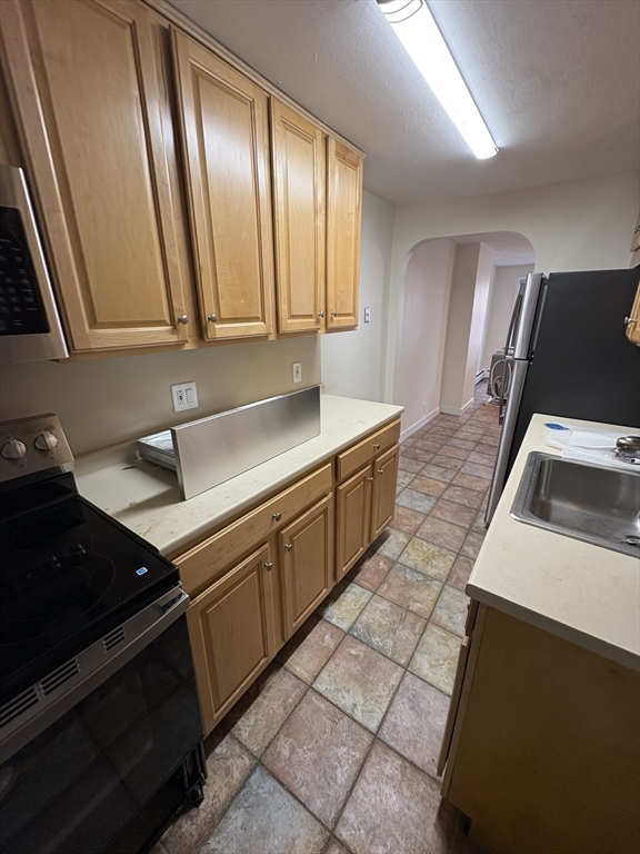 3 Lewis Street, Unit 2 Boston, MA 02109 - Photo 9 of 16