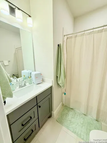 $730,000 | 108 Old Rdg Lane, Boerne, TX 78006