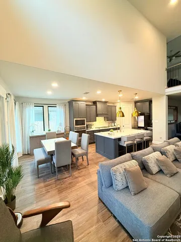 $730,000 | 108 Old Rdg Lane, Boerne, TX 78006