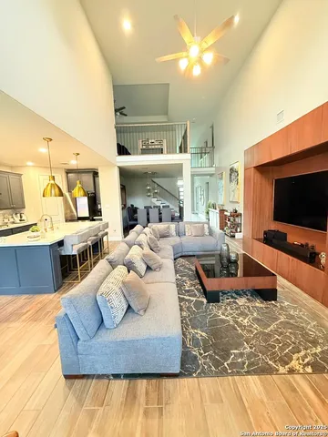 $730,000 | 108 Old Rdg Lane, Boerne, TX 78006