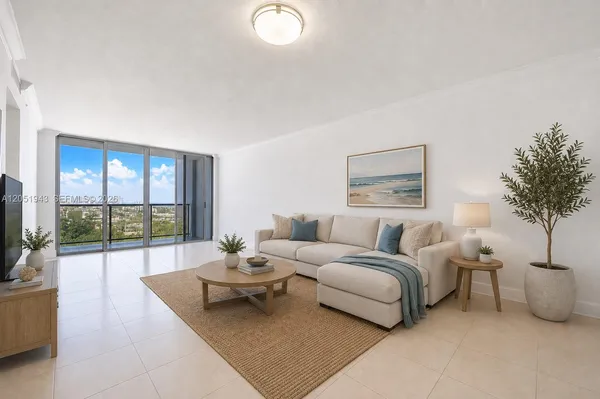 $2,300 | 401 69th Street, Unit 1411, Miami Beach, FL 33141