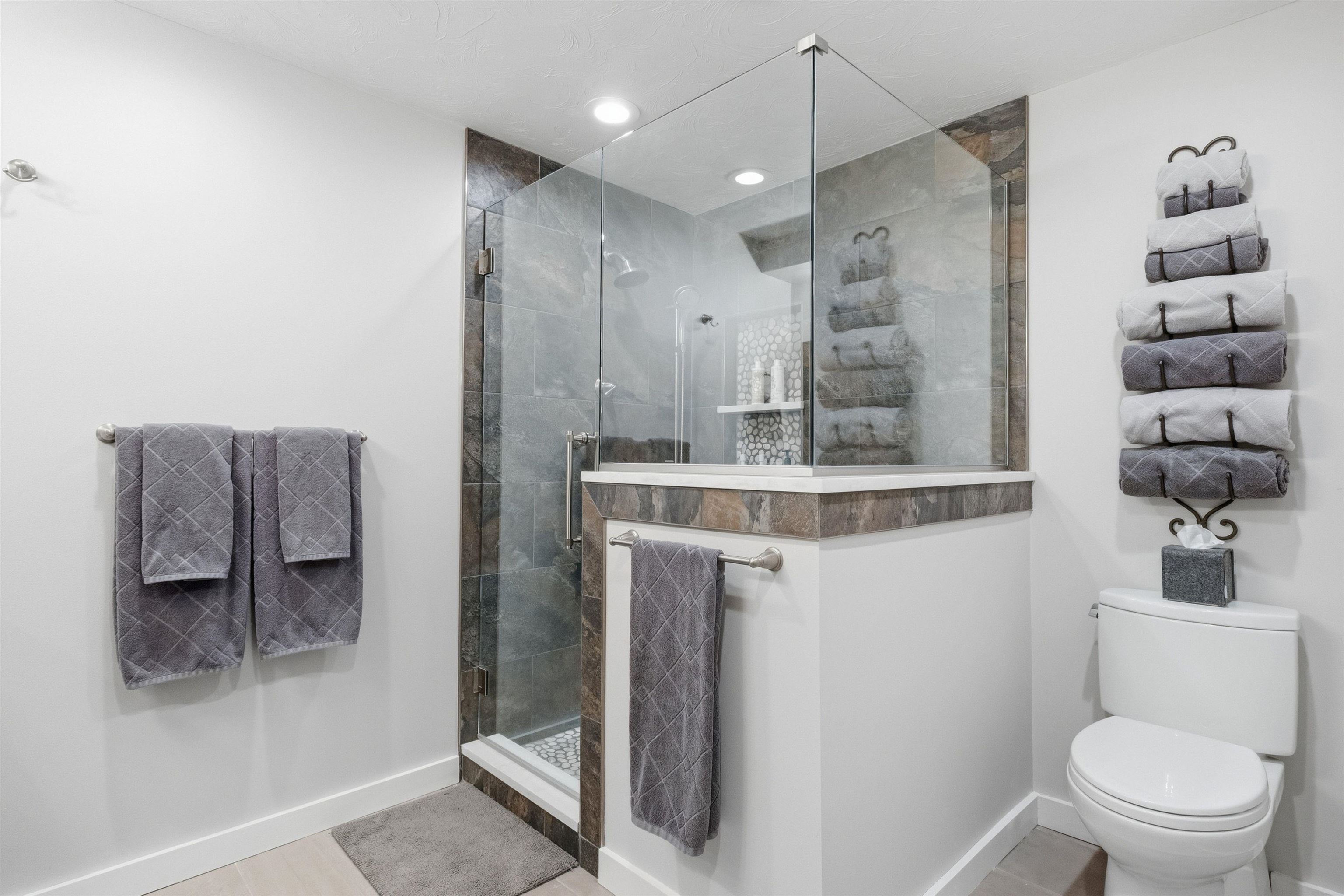 68 Flume Road Lincoln, NH 03251 - Photo 12 of 55