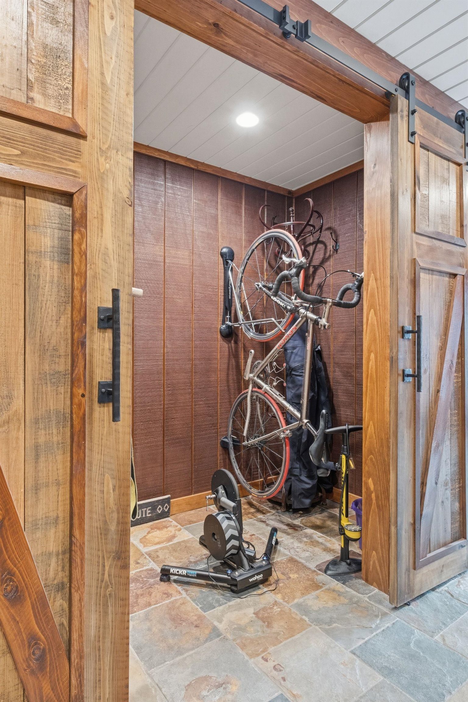 68 Flume Road Lincoln, NH 03251 - Photo 7 of 55