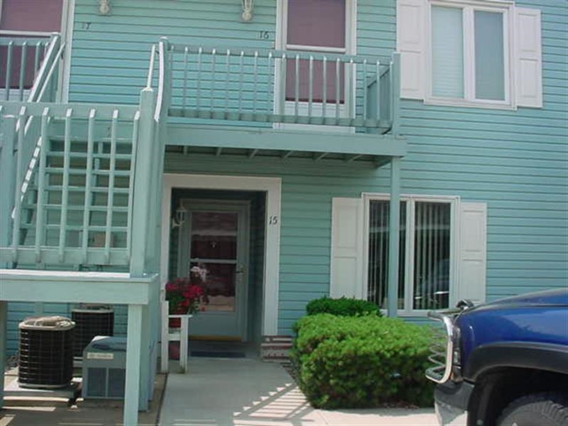 1725 Colonial Drive, Unit 15 Rochester, IN 46975 - Photo 1 of 1