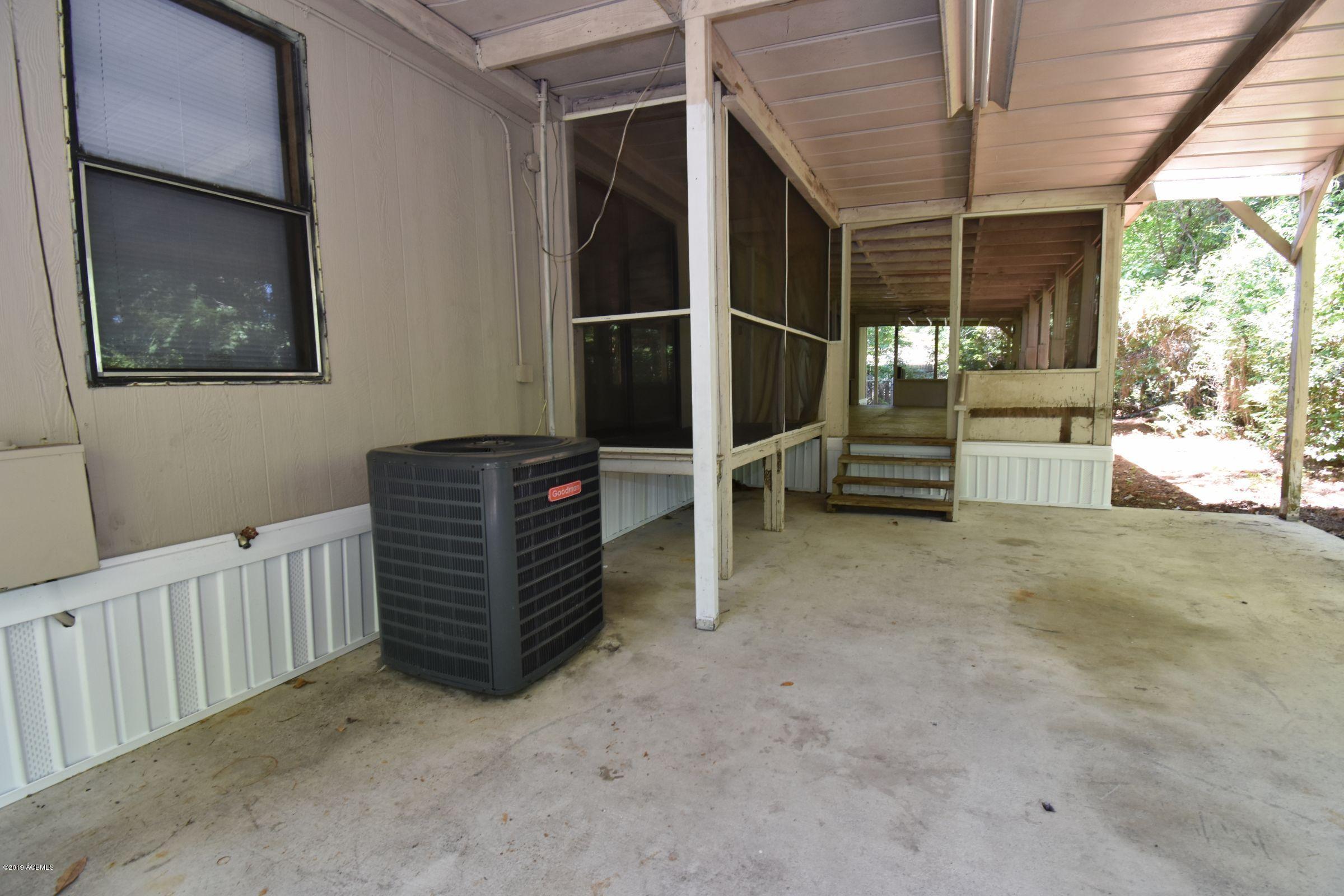 12 State Rd S-7-458 Beaufort, SC 29906 - Photo 20 of 26 DSC_0791