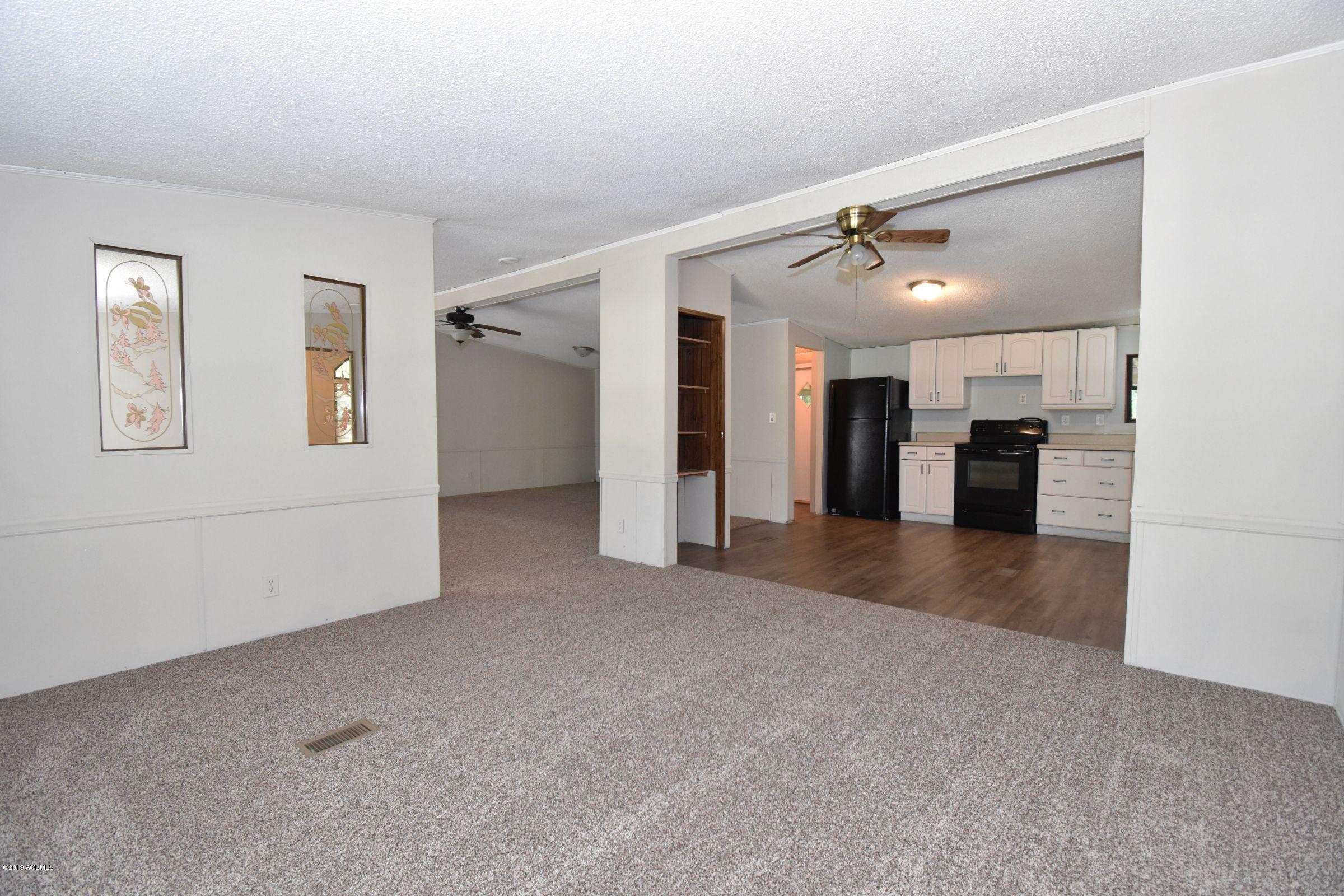 12 State Rd S-7-458 Beaufort, SC 29906 - Photo 5 of 26 DSC_0757