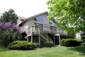 5810 Wild Plum Road Crystal Lake, IL 60014 - Photo 2 of 25
