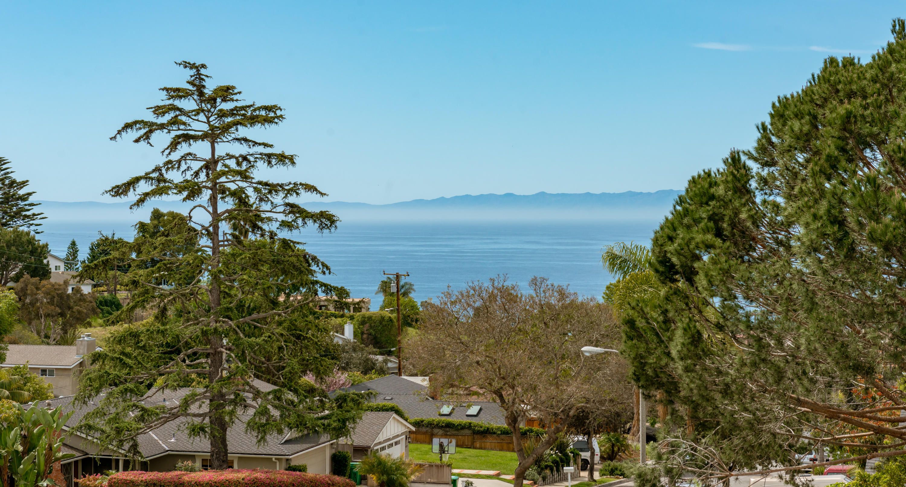 660 Roberto Avenue Santa Barbara, CA 93109 - Photo 20 of 20 018_18-Panoramic Views