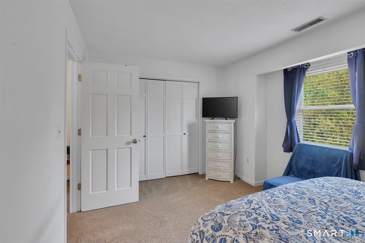 1165 Enfield Street, Unit 14 Enfield, CT 06082 - Photo 18 of 28