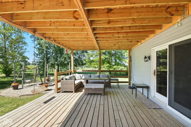 $375,000 | 5371 East Co Road 500 North, Michigantown, IN 46057