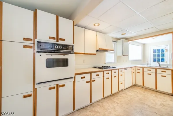 $3,100 | 21 East Shore Road, Denville, NJ 07834