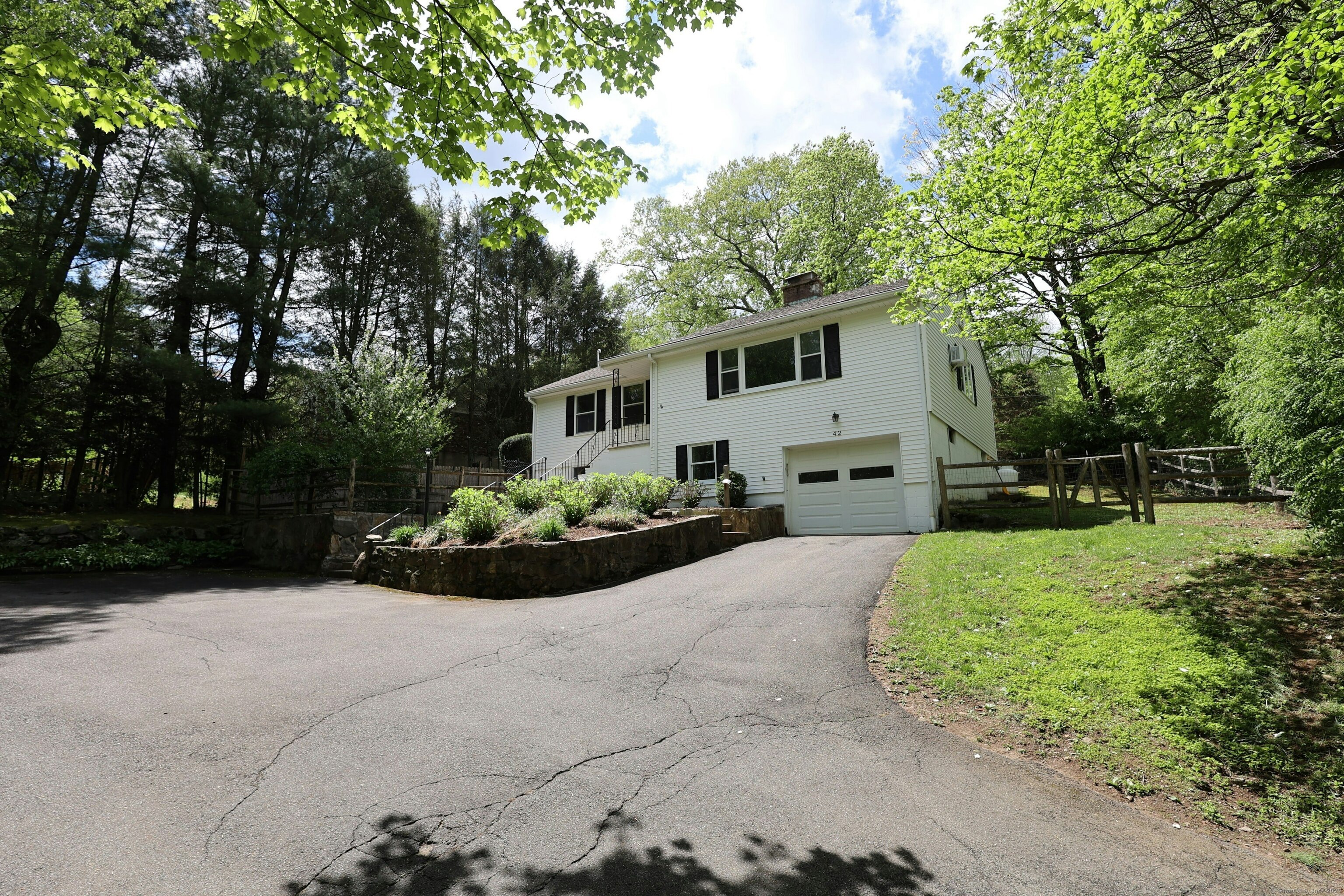 42 Wilridge Road Ridgefield, CT 06877 - Photo 1 of 1