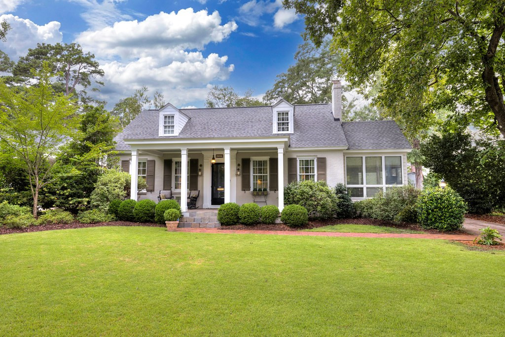 1529 Berkeley Road Columbia, SC 29205 - Photo 2 of 72