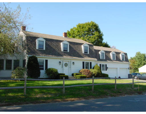 89 Fiske Hill Road Sturbridge, MA 01566 - Photo 1 of 15 Gallery Image 1