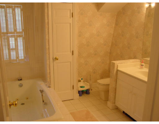 89 Fiske Hill Road Sturbridge, MA 01566 - Photo 13 of 15 Gallery Image 13