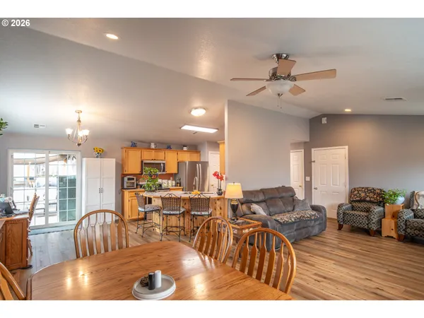 $357,900 | 380 Southeast Sunnyside Drive, Winston, OR 97496