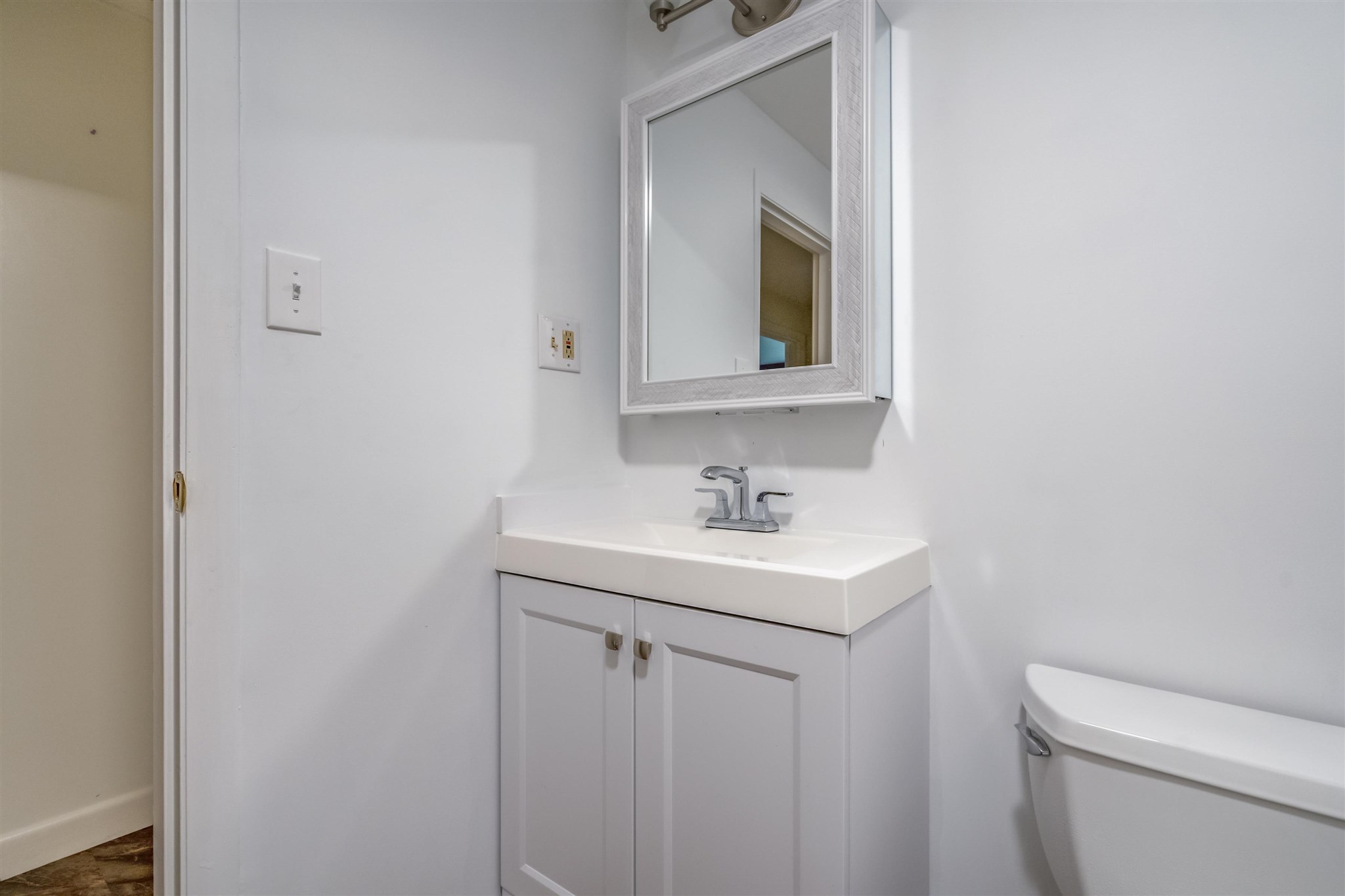 159 Liberty Hill Road Bedford, NH 03110 - Photo 13 of 35