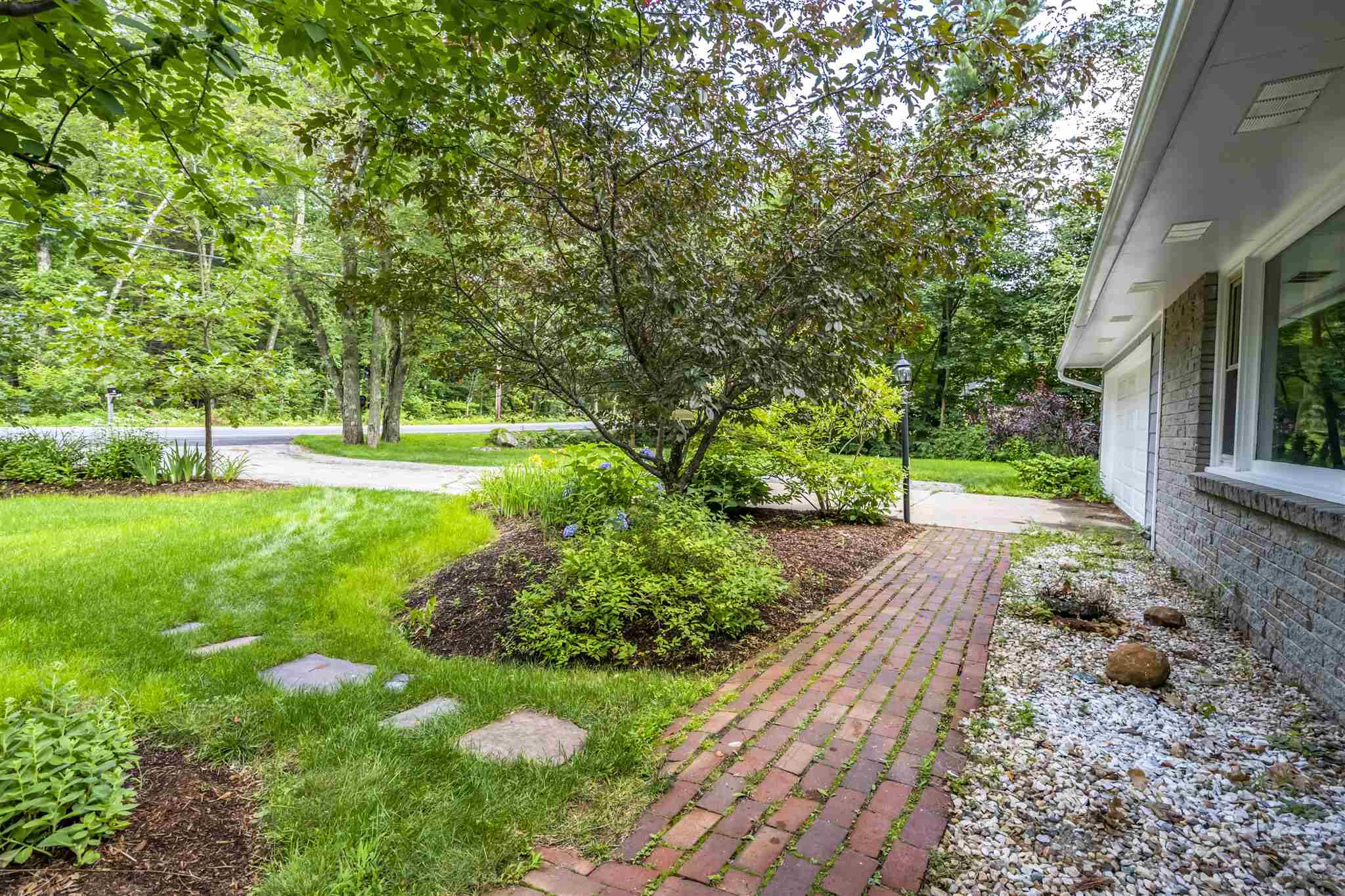 159 Liberty Hill Road Bedford, NH 03110 - Photo 4 of 35