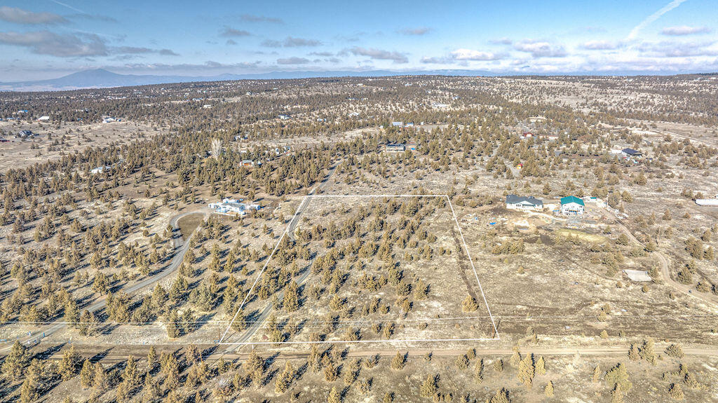 12500 Southeast Riordan Road Prineville, OR 97754 - Photo 7 of 9 DJI_0601_2_3-Edit